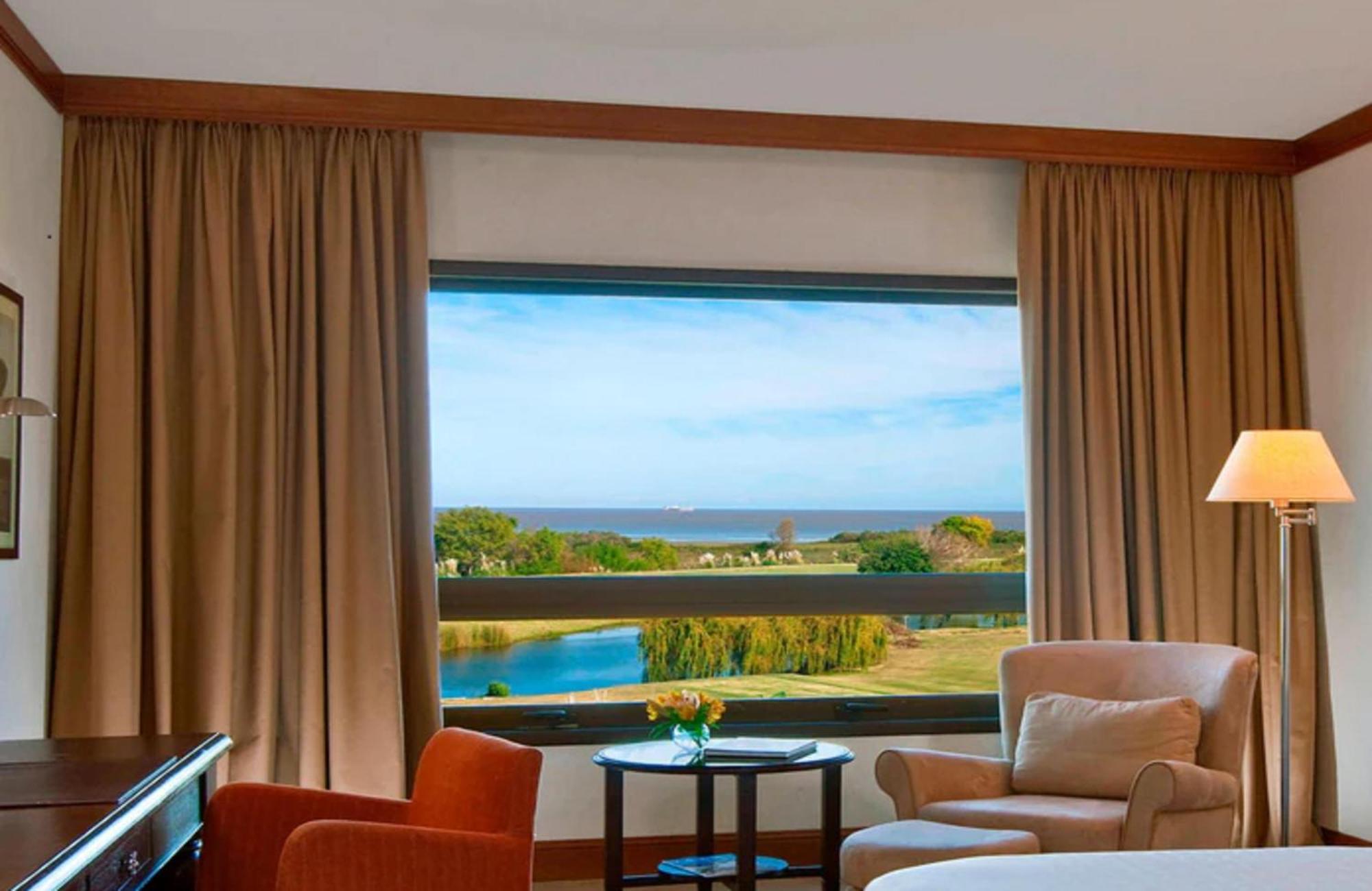 קולוניה דל סקרמנטו Sheraton Colonia Golf & Spa Resort מראה חיצוני תמונה A room at the Sheraton Vistana Resort